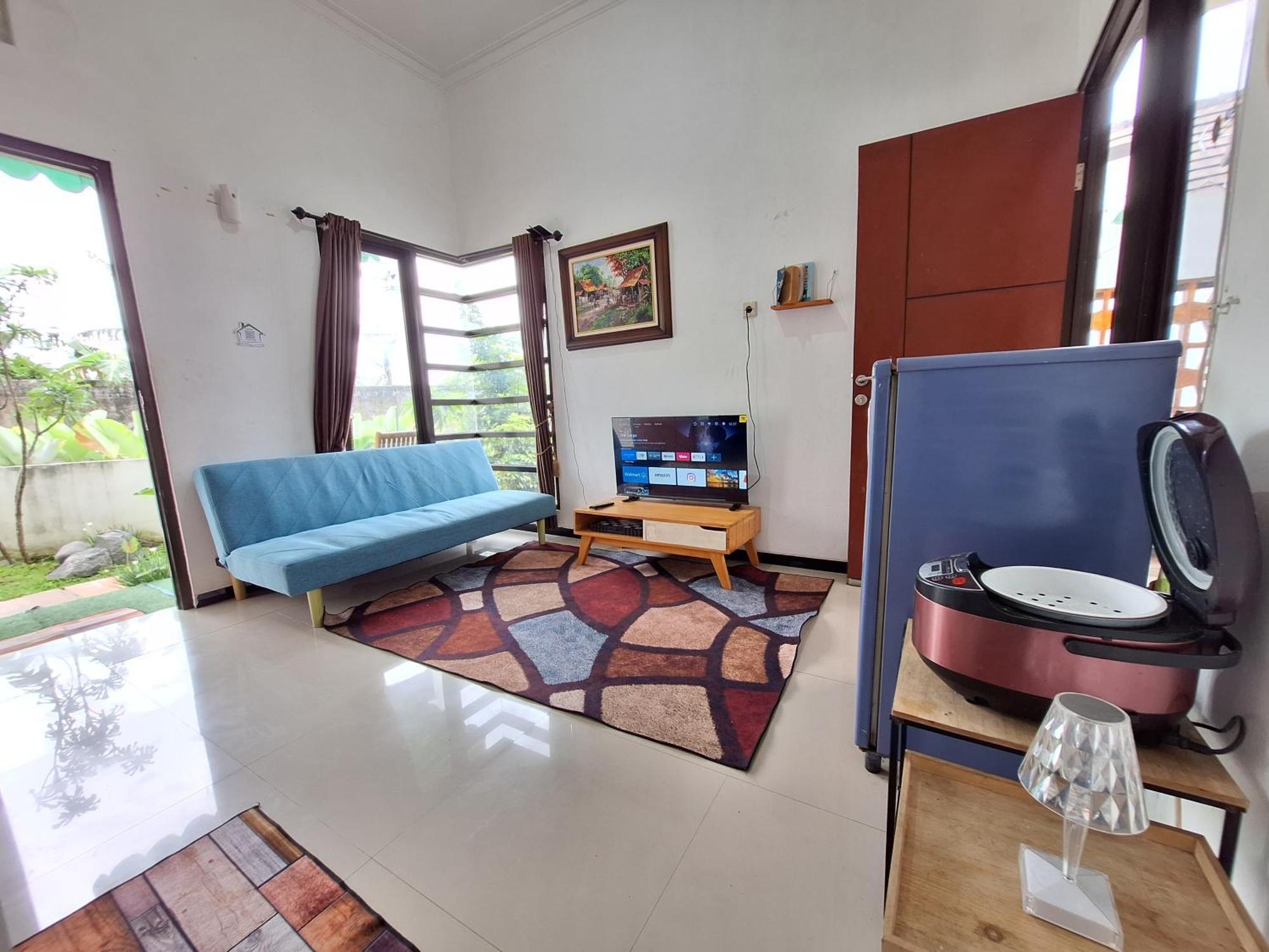 Villa Estetik Di מאלאנג מראה חיצוני תמונה